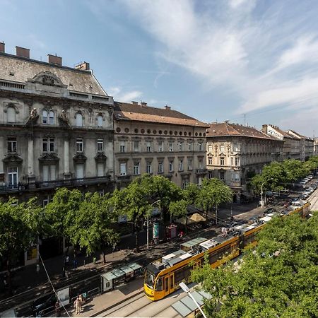 Luxury Elizabeth Residence Next To The New York Cafe Budapest Bagian luar foto